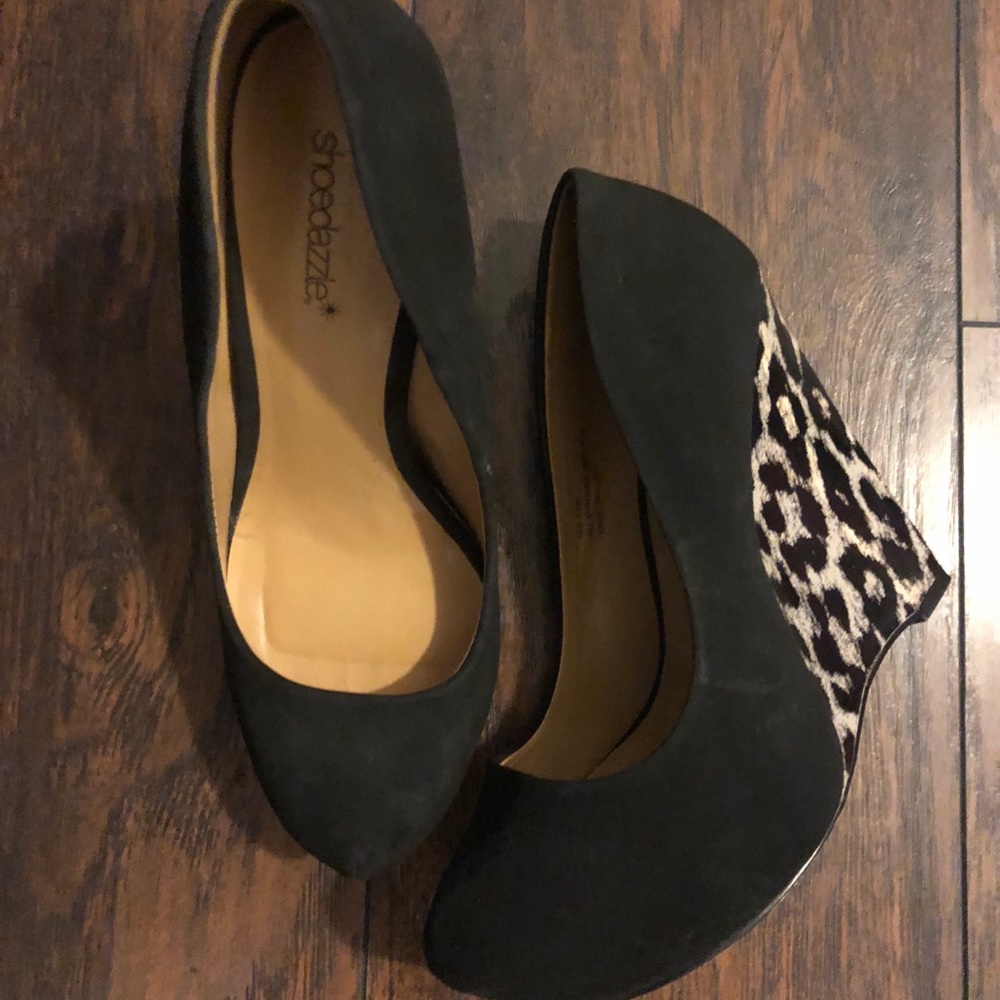 Women’s Shoedazzle Wedges 7.5